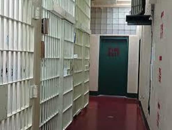 jail federal prison
