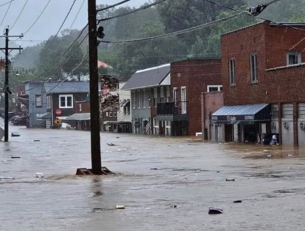 Federal Hurricane Helene Relief Efforts Halted By Armed Militias In North Carolina