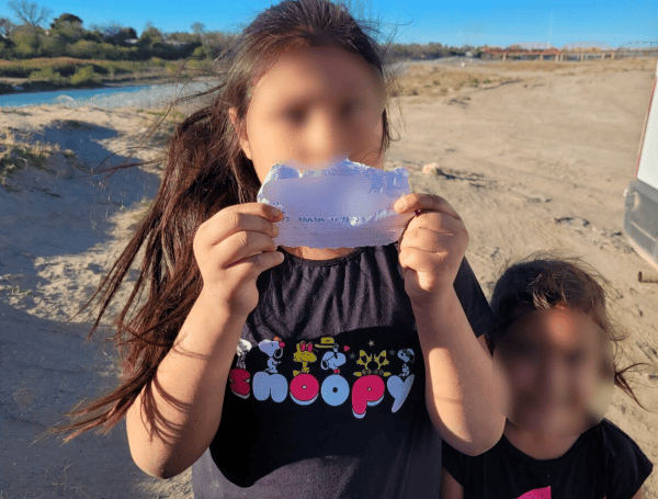 Two children from El Salvador, ages 5 & 9, had a note with an address & phone number on the Texas border.